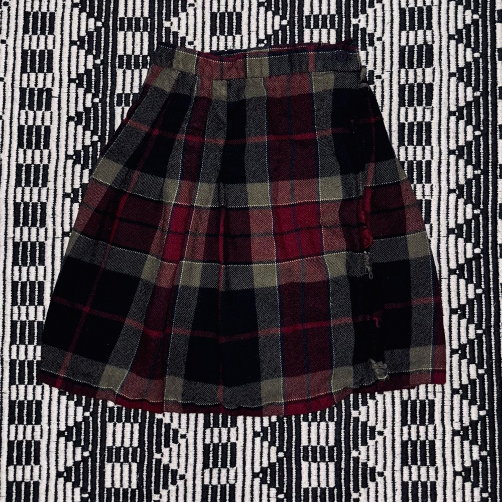 Talbots petites Plaid pleated skirt